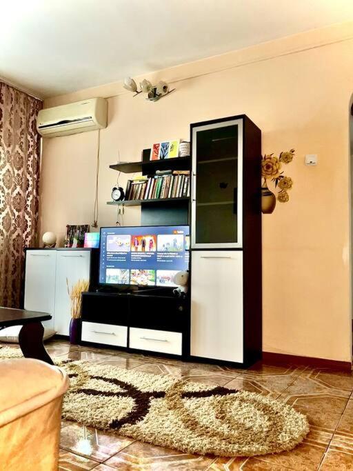Ap 2 Cam Confortabile - Ab House Яссы Экстерьер фото