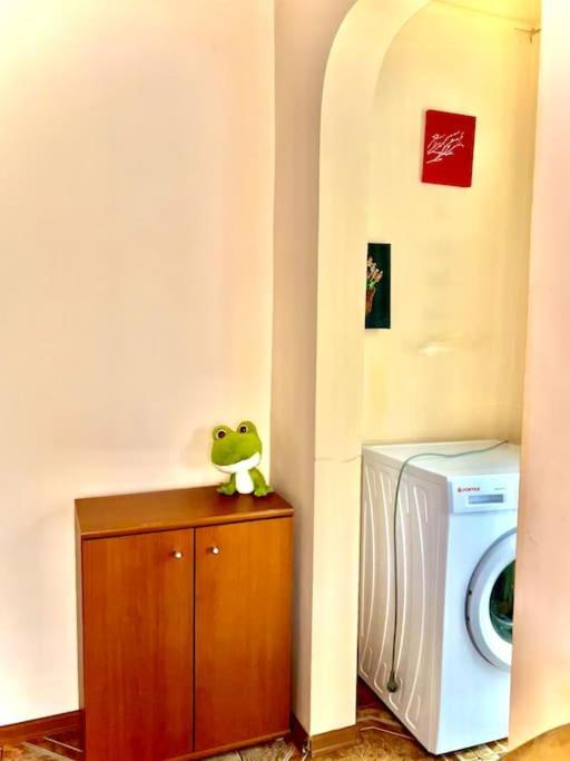 Ap 2 Cam Confortabile - Ab House Яссы Экстерьер фото